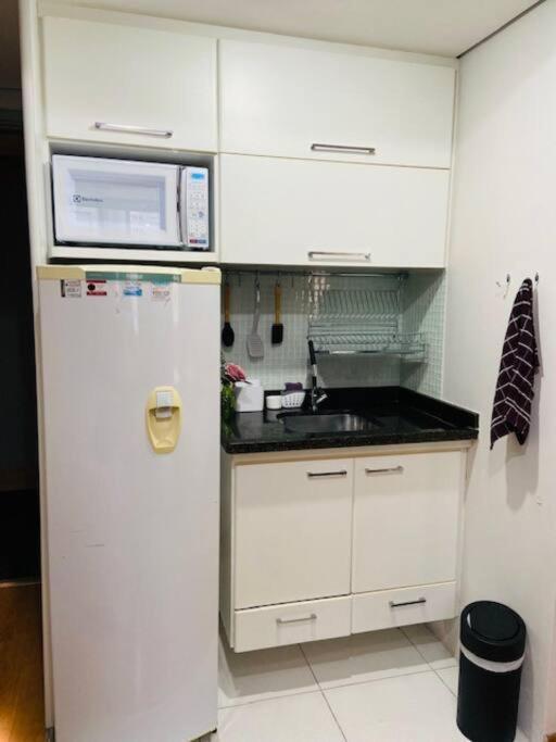 Flat Encantador Bem Localizado! Apartamento
